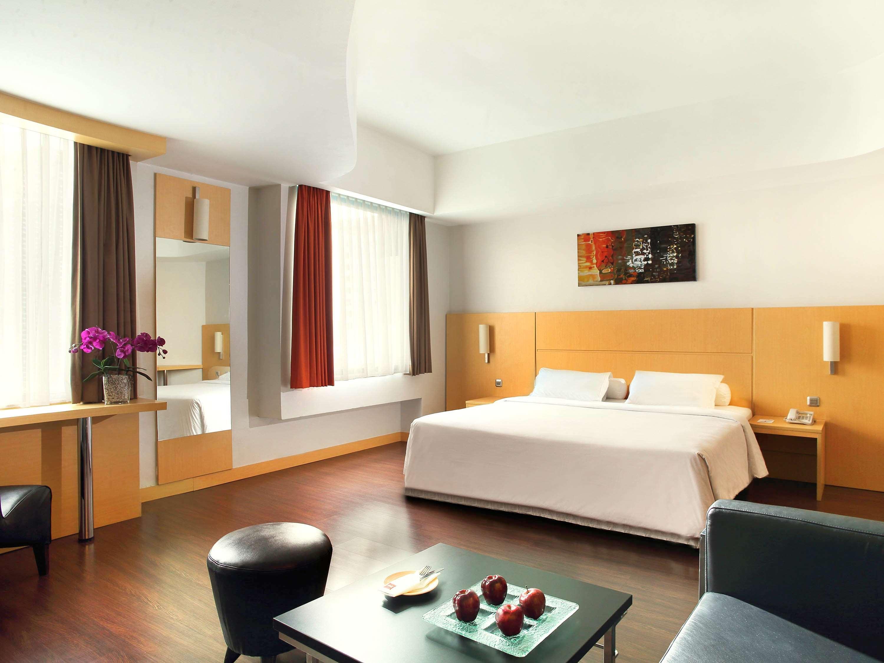 Ibis Jakarta Arcadia Εξωτερικό φωτογραφία