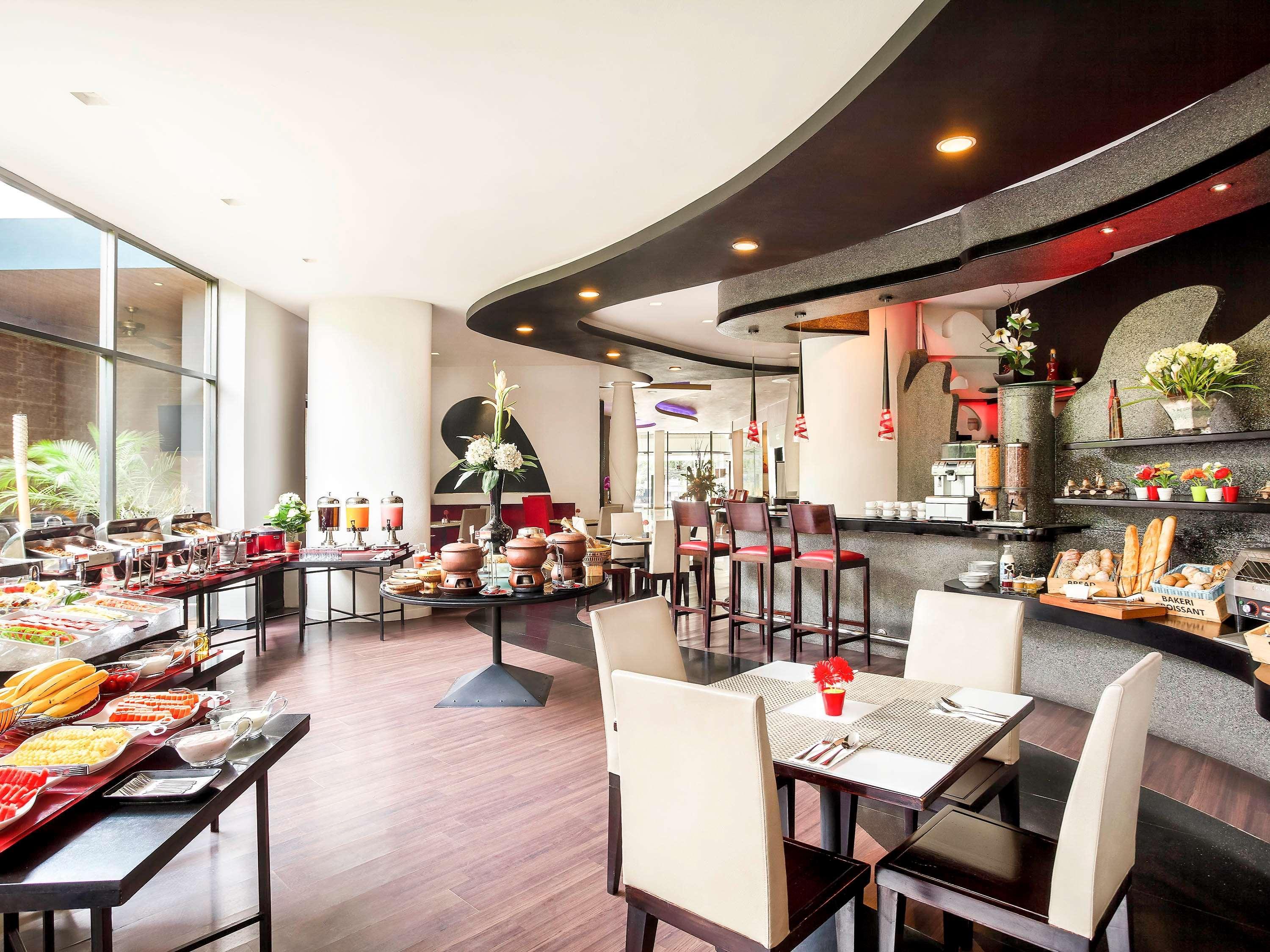 Ibis Jakarta Arcadia Εξωτερικό φωτογραφία