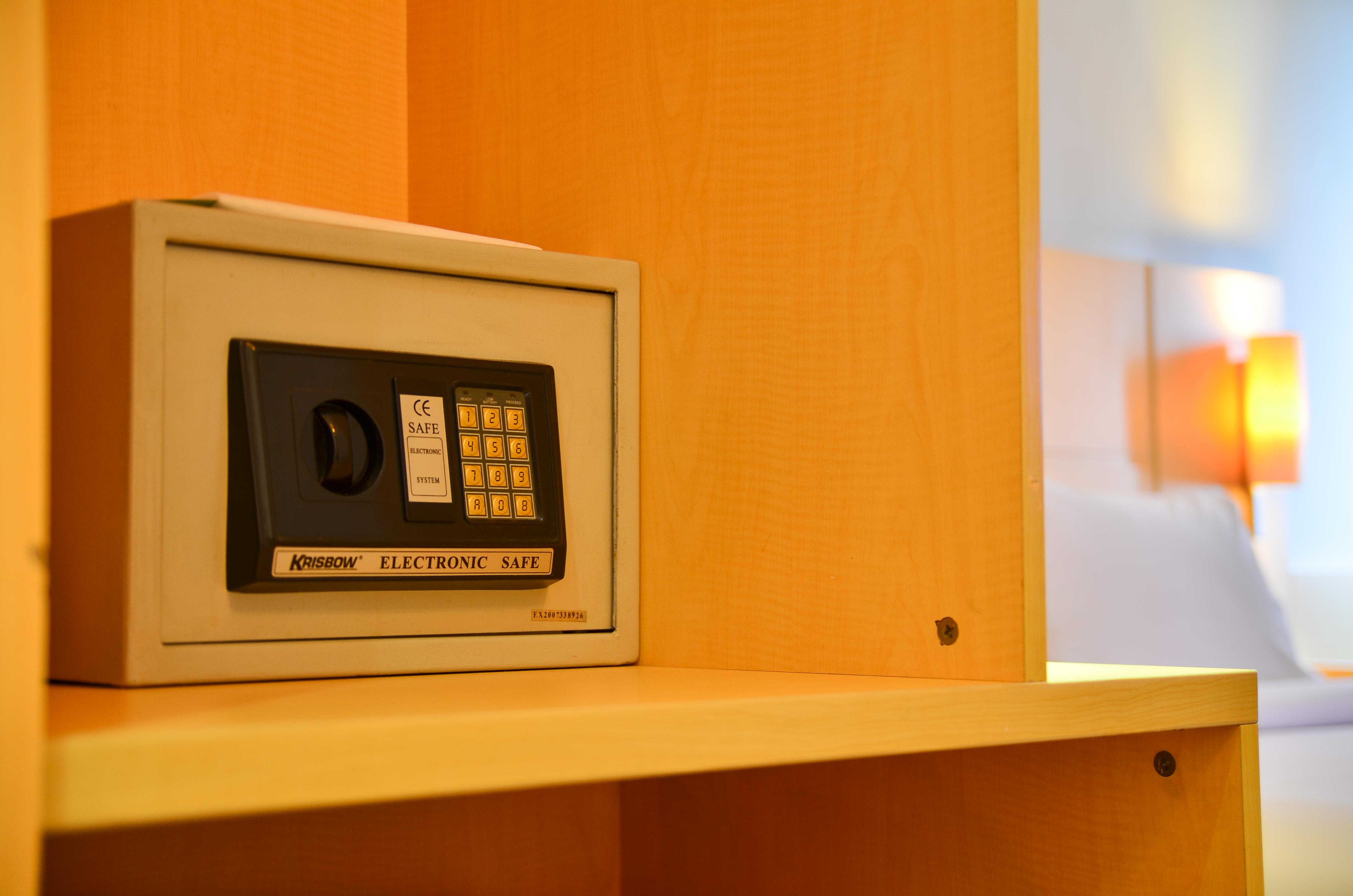 Ibis Jakarta Arcadia Εξωτερικό φωτογραφία