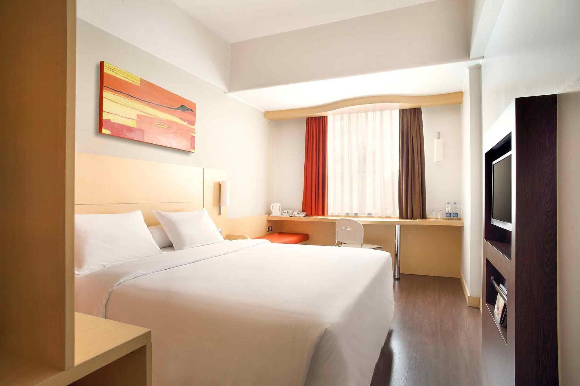 Ibis Jakarta Arcadia Εξωτερικό φωτογραφία